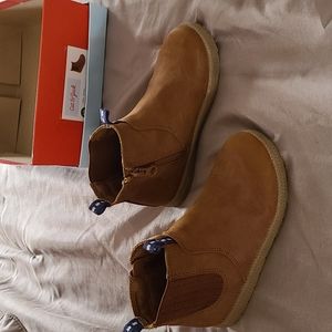 Cat & Jack Brown Boots